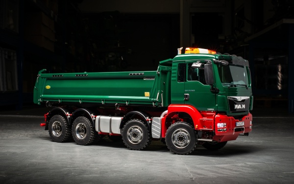 MAN TGS 4-axle three-way tipper Euro 5 without all-wheel drive